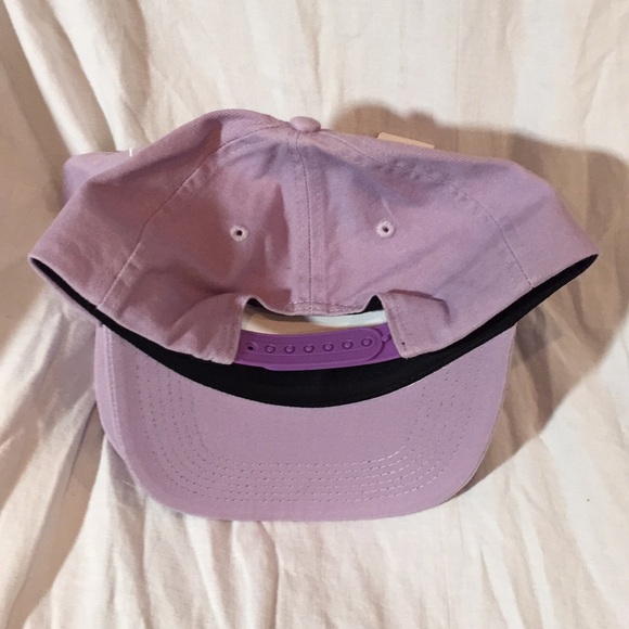 Snap back - Picture 2 of 4